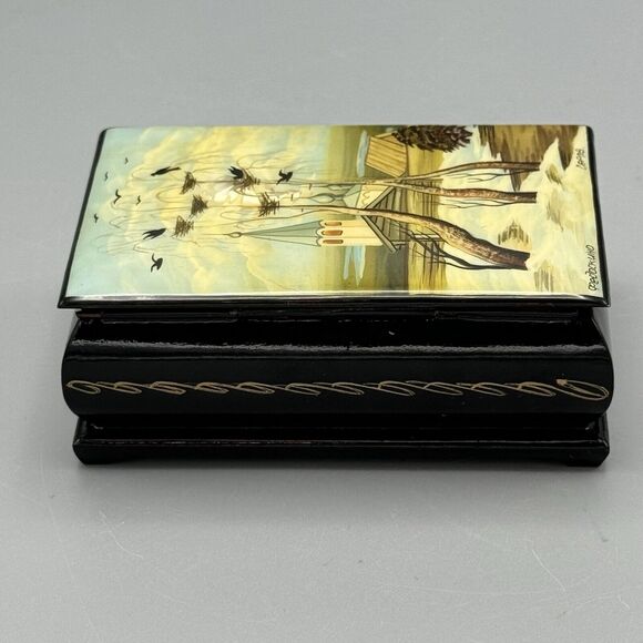 Russian Lacquer Trinket Box The Rooks Have Returned Mother of Pearl Inlay Signed - Picture 6 of 10